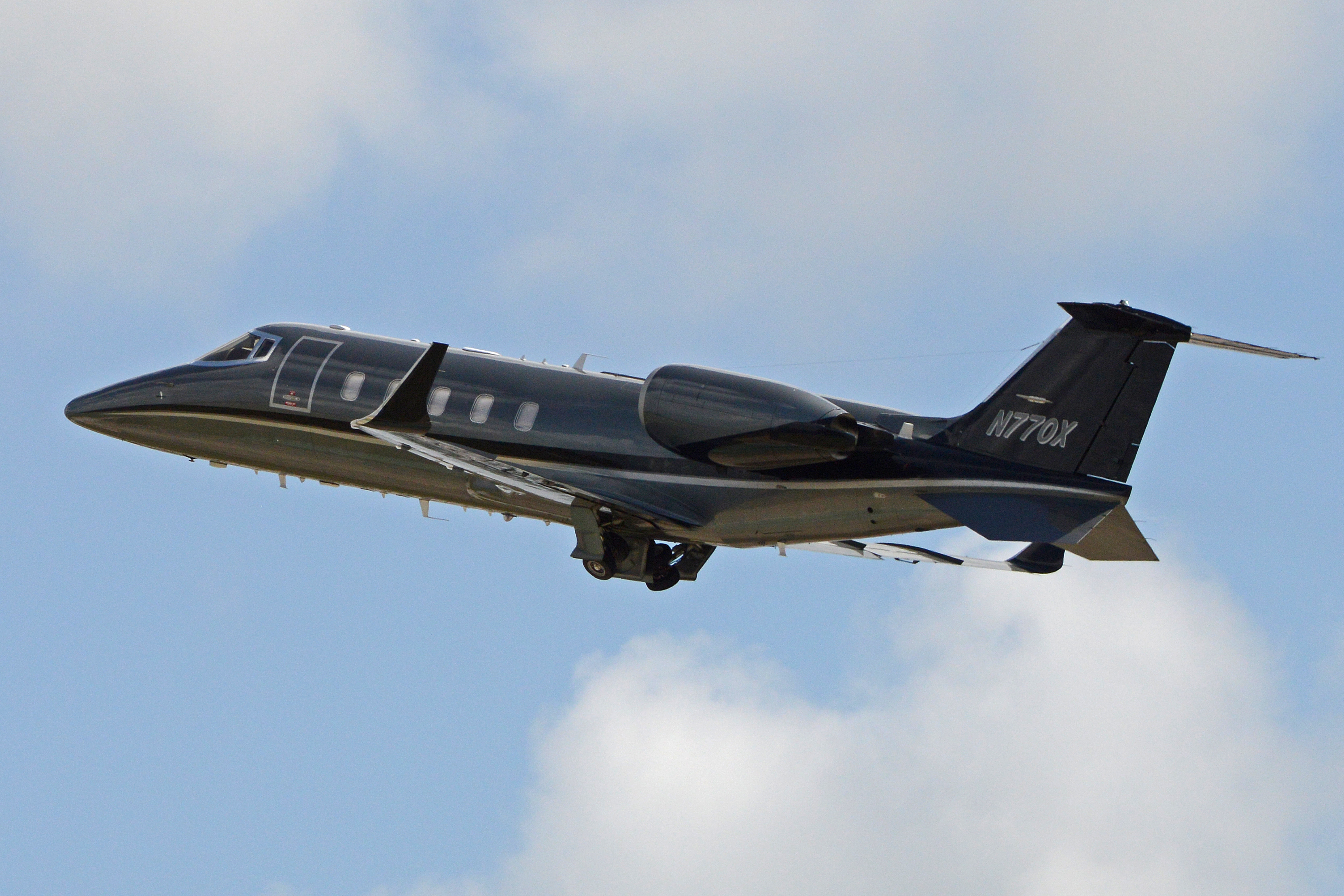 Learjet 60XR aircraft